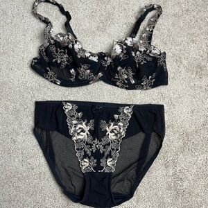 NWT Soma Lingerie Set Black and Cream - 38C / Size 1 Bottoms